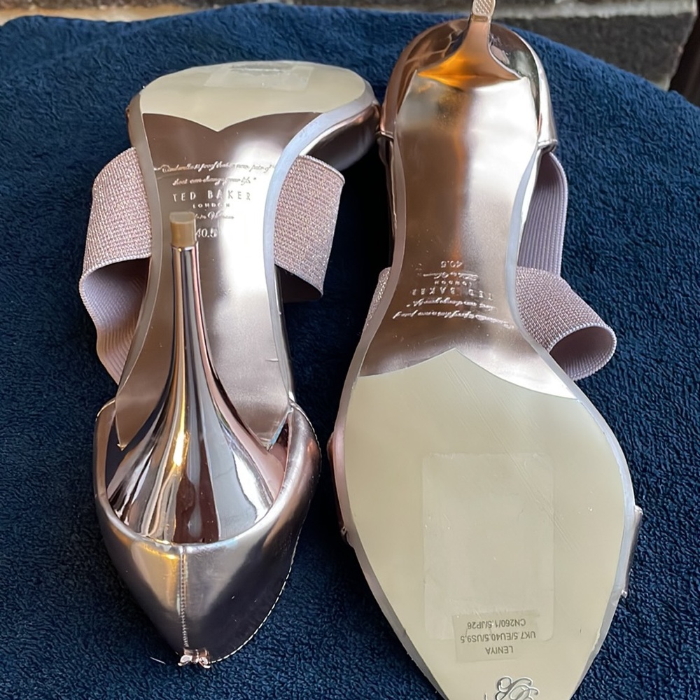 Final drop - Brand New; Never Worn Ted Baker “Leniya” Rose Gold Shoes. Size 9.5. - Picture 3 of 7